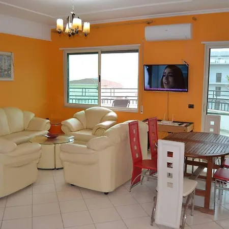 Appartamento Beachfront Penthouse
